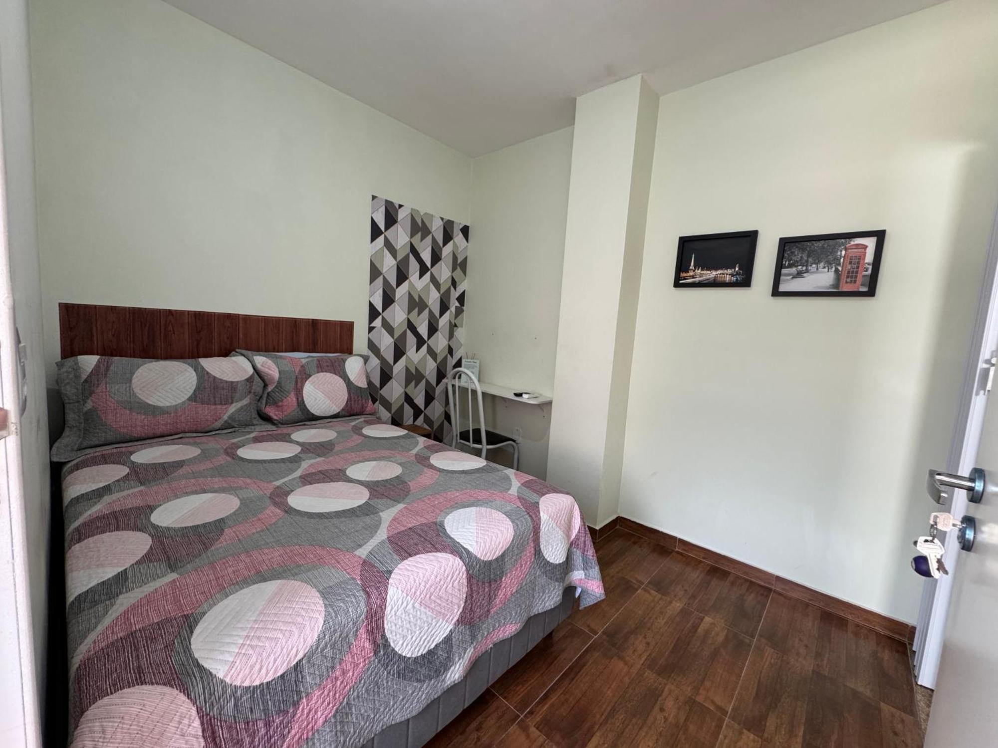 Pousada Familiar Vilage Bed & Breakfast Homestay Volta Redonda Exterior foto
