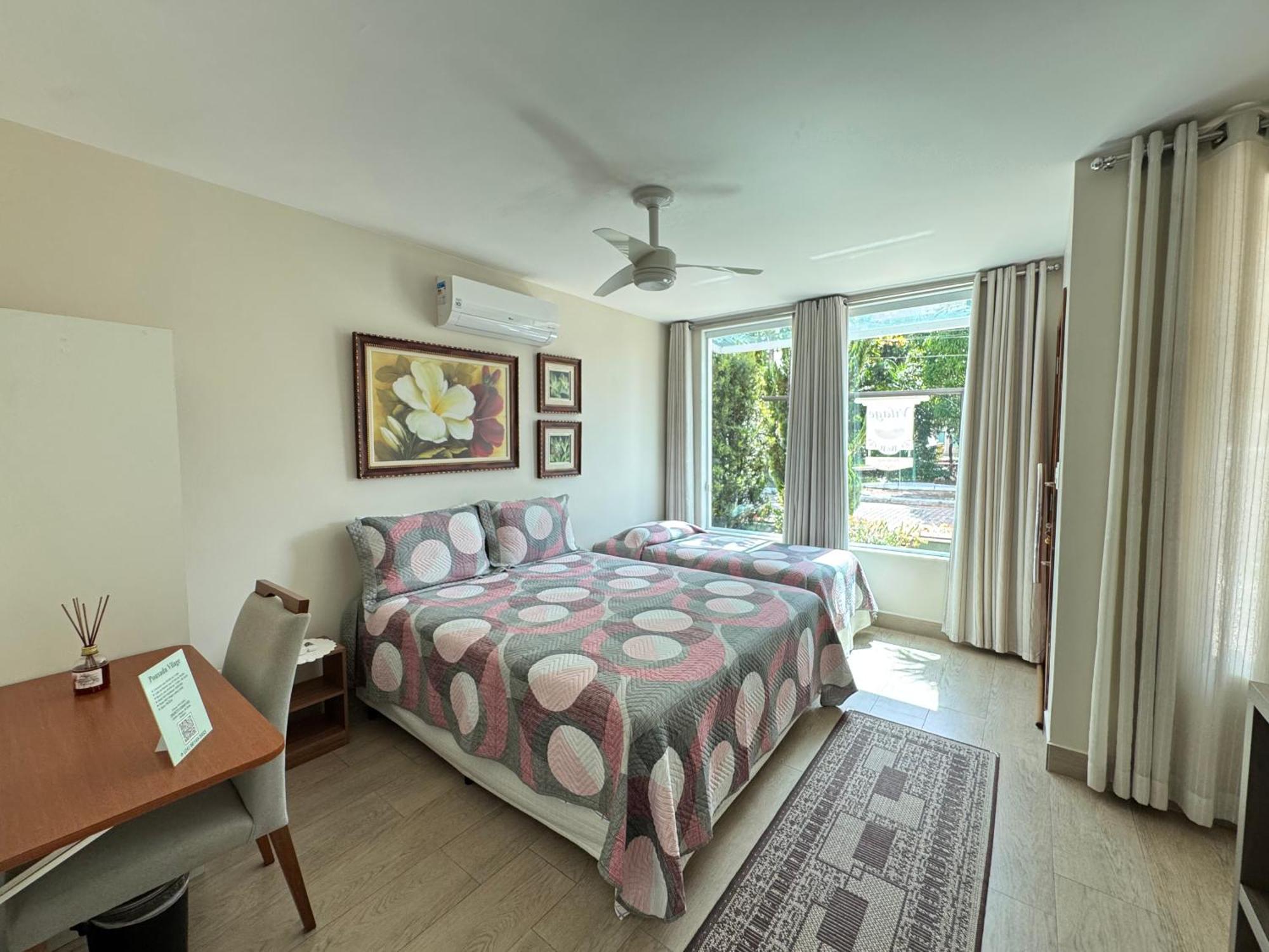 Pousada Familiar Vilage Bed & Breakfast Homestay Volta Redonda Exterior foto