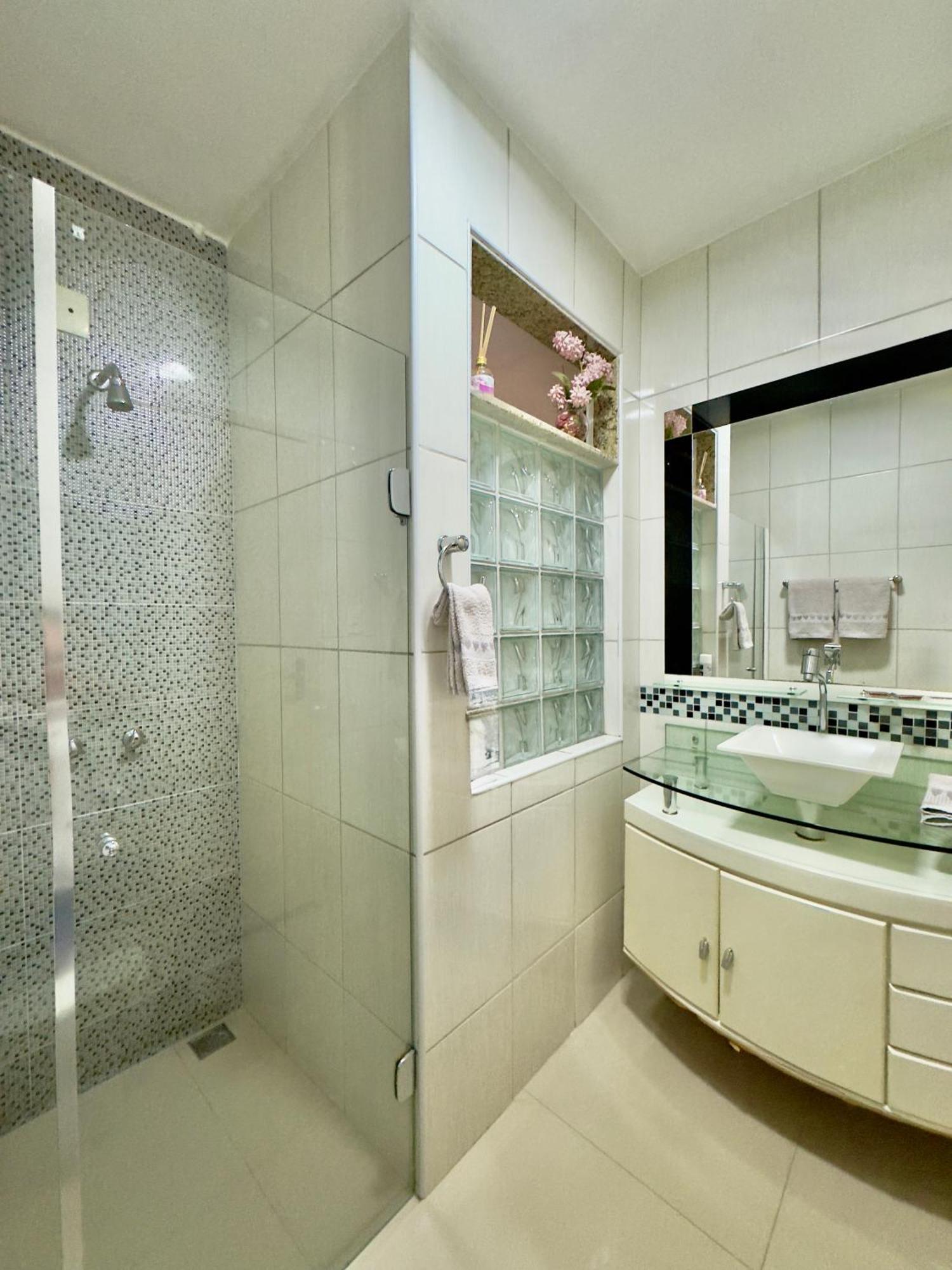 Pousada Familiar Vilage Bed & Breakfast Homestay Volta Redonda Exterior foto